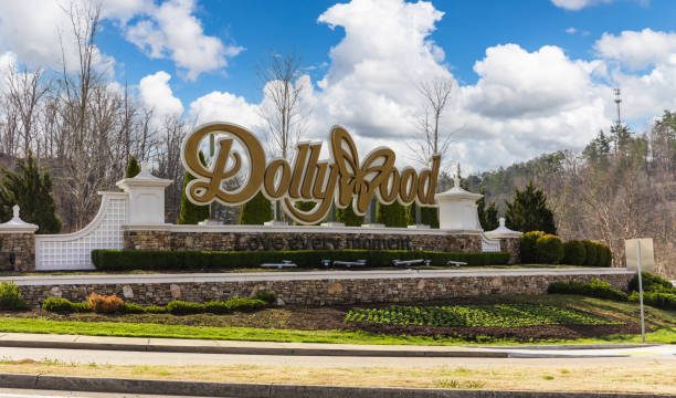 Is Dollywood Suitable for Families with Young Children?